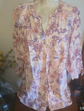 Erika Floral Button-Front Blouse — Size Lg